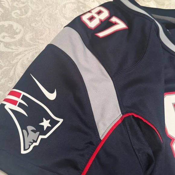 Official NFL Patriots #87 Gronkowski “Gronk” jersey. Size XXL - Picture 7 of 9